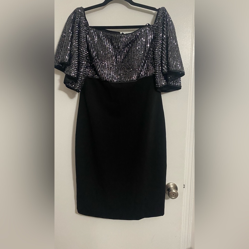 Aidan Mattox Silver Ruffled Sequin Off-Shoulder Mini Dress